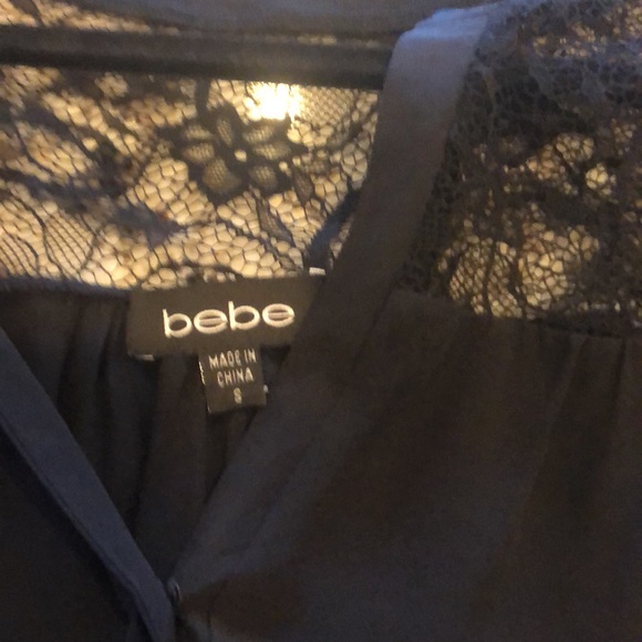 Black top - Picture 2 of 4